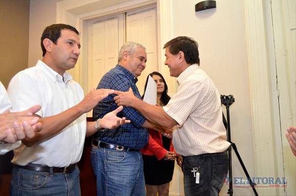 Ríos entregó exenciones impositivas a ex Combatientes de Malvinas ex combatintes correntinos